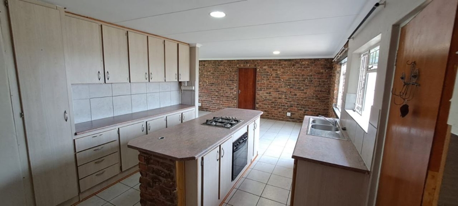 15 Bedroom Property for Sale in Kellys View Free State